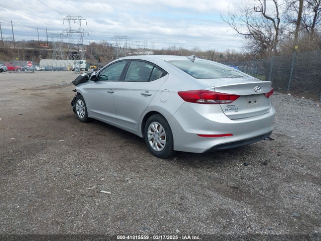 5NPD74LF5JH372135 Hyundai ELANTRA SE