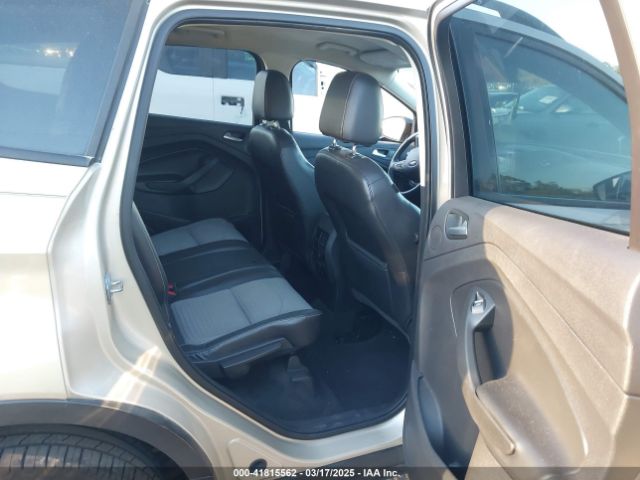 1FMCU9GD7HUE82559 Ford ESCAPE SE