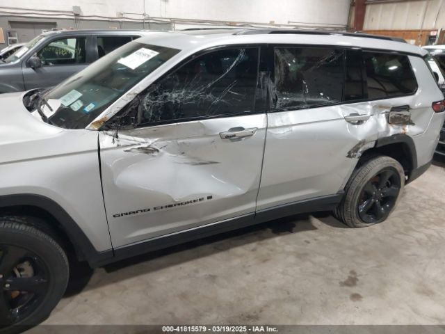 1C4RJKAG5N8520943 Jeep Grand Cherokee L Altitude 4x4