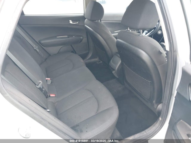 5XXGT4L31LG380858 KIA Optima Lx