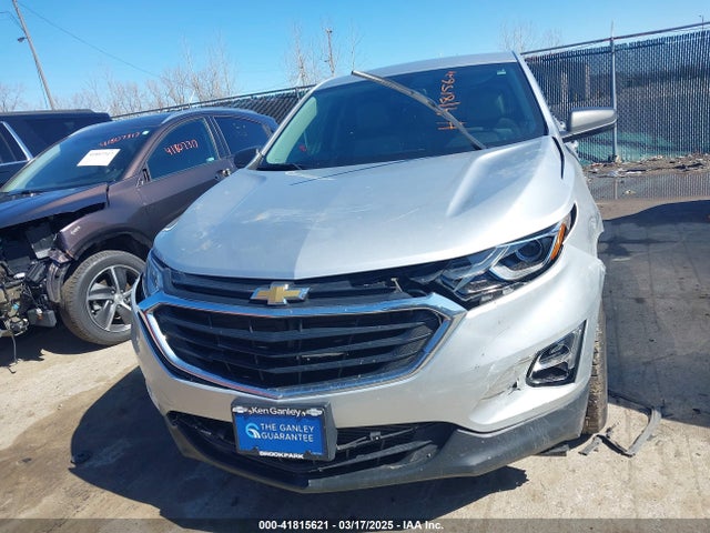 3GNAXHEV9JS641524 Chevrolet EQUINOX LS