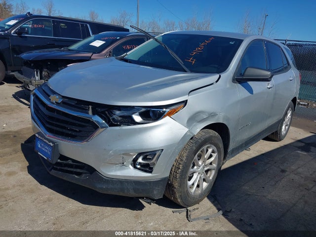 3GNAXHEV9JS641524 Chevrolet EQUINOX LS