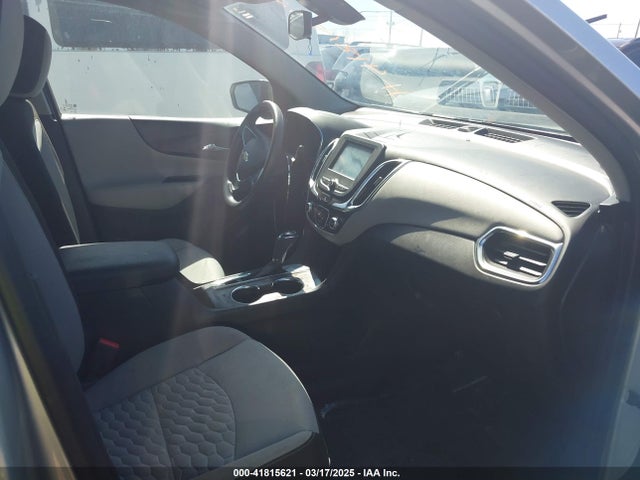 3GNAXHEV9JS641524 Chevrolet EQUINOX LS