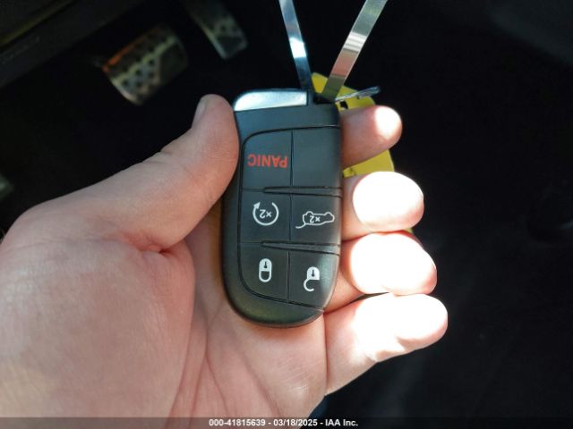 1C4RJFCG9GC370842 Jeep Grand Cherokee High Altitude