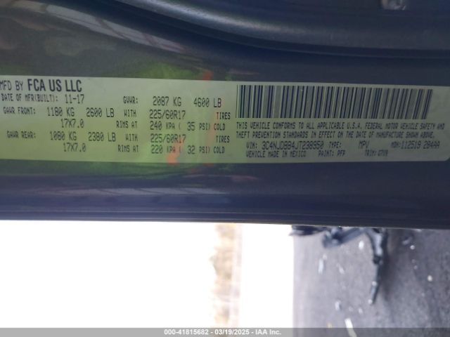 3C4NJDBB4JT238950 Jeep Compass Latitude 4x4