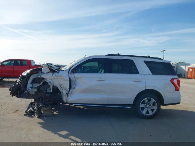 1FMJU1HT5JEA18863 Ford Expedition Xlt