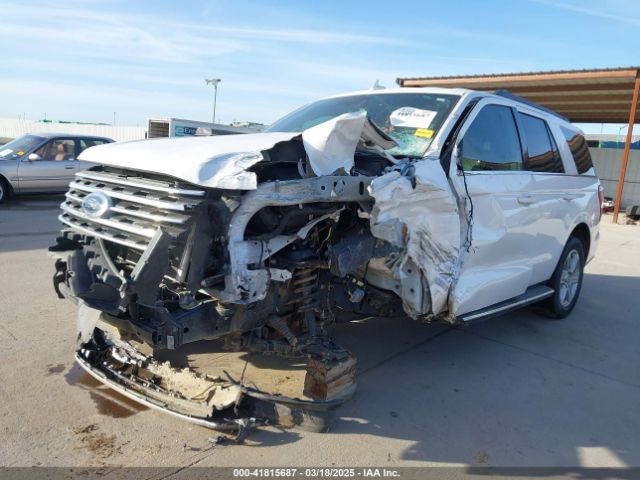 1FMJU1HT5JEA18863 Ford Expedition Xlt