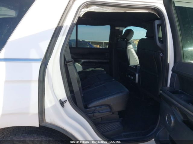 1FMJU1HT5JEA18863 Ford Expedition Xlt