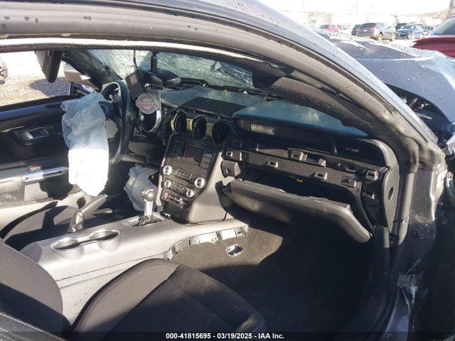1FA6P8CF1N5138893 Ford tivct