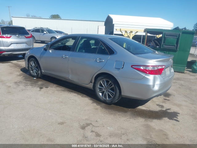 4T1BF1FK9FU063911 Toyota CAMRY SE