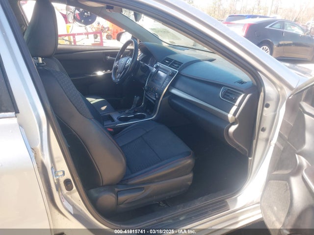 4T1BF1FK9FU063911 Toyota CAMRY SE