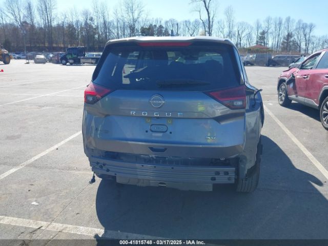JN8BT3BA7PW435732 Nissan Rogue Sv Fwd