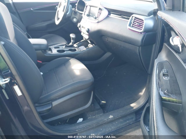 KIA Sorento 3.3l S 2019 5XYPGDA52KG602679 Image 5