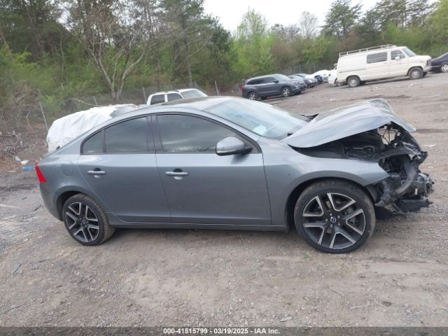 YV126MFL4J2451044 Volvo S60 T5 Dynamic