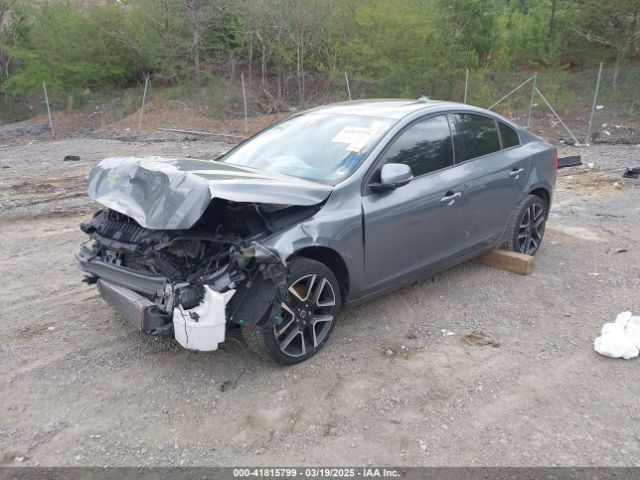 YV126MFL4J2451044 Volvo S60 T5 Dynamic