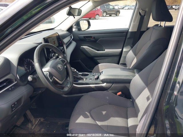 5TDKDRBH7RS536376 Toyota Highlander Le
