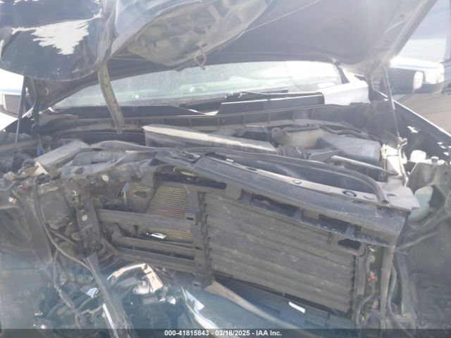 3GCPYDEK8KG116134 Chevrolet Silverado 1500 Lt