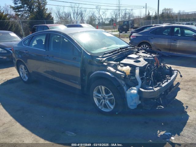 3FA6P0LUXJR157689 Ford Fusion Hybrid Se