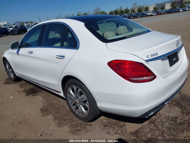 55SWF4KB5FU039626 Mercedes-Benz C 300 4matic/luxury 4matic/sport 4matic