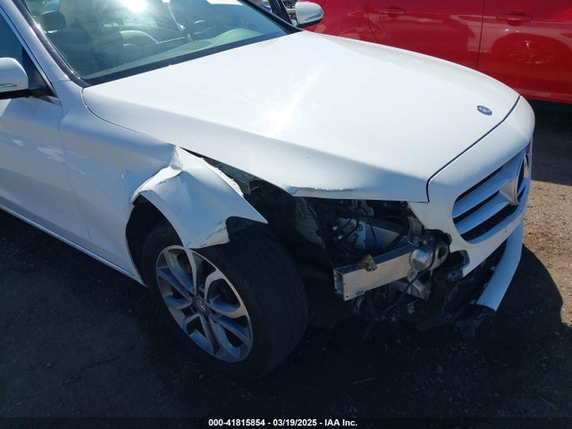 55SWF4KB5FU039626 Mercedes-Benz C 300 4matic/luxury 4matic/sport 4matic
