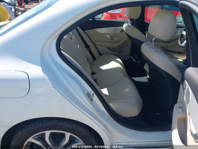 55SWF4KB5FU039626 Mercedes-Benz C 300 4matic/luxury 4matic/sport 4matic