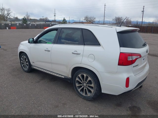 5XYKWDA77EG452457 KIA Sorento Sx V6