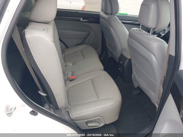 5XYKWDA77EG452457 KIA Sorento Sx V6