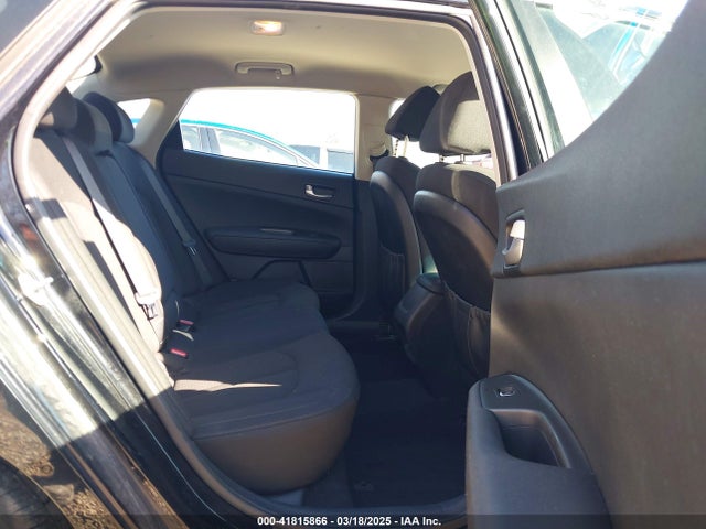 5XXGT4L39HG164764 KIA Optima Lx