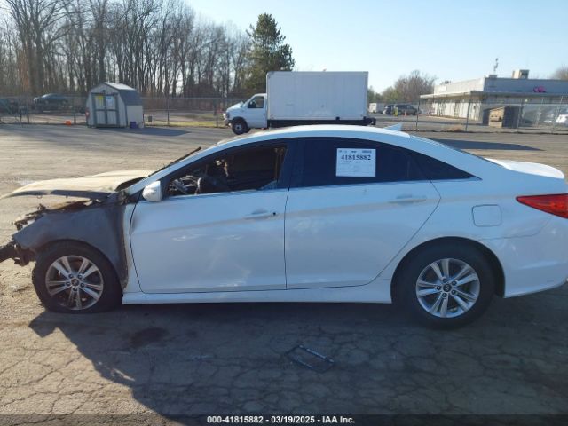 5NPEB4ACXEH915688 Hyundai SONATA GLS