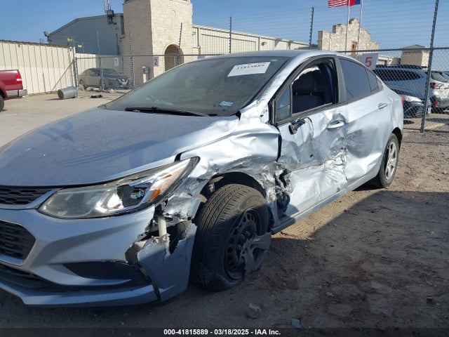 1G1BC5SM9H7128066 Chevrolet Cruze Ls Auto