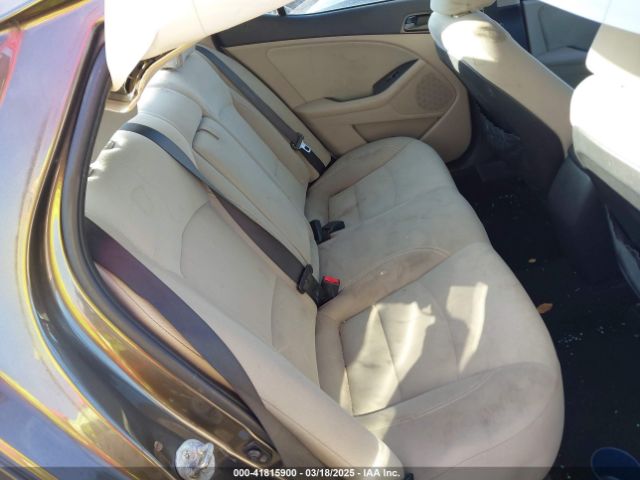 5XXGM4A78EG275708 KIA Optima Lx