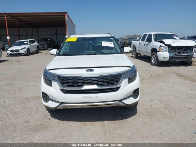 KNDERCAA4M7165986 KIA SELTOS EX