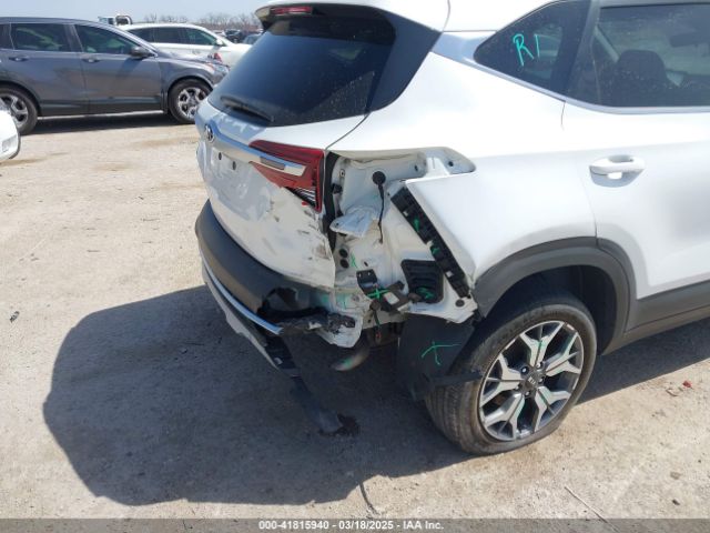 KNDERCAA4M7165986 KIA SELTOS EX