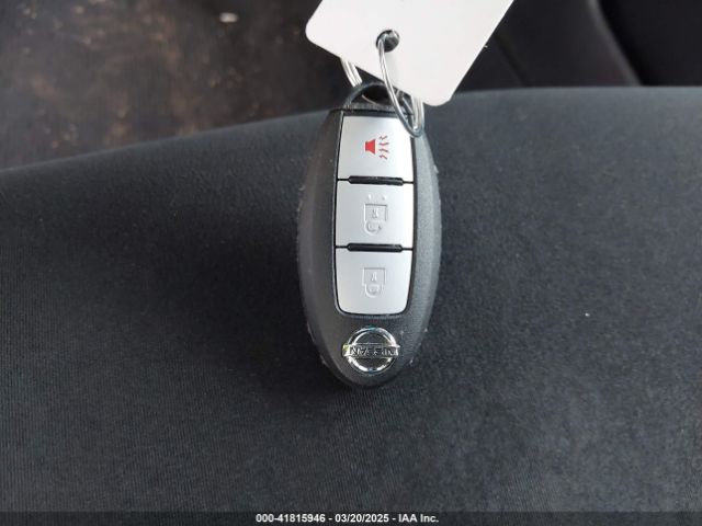 5N1AR2MN3EC618636 Nissan Pathfinder Sv