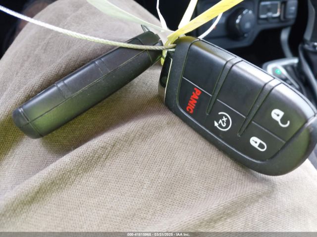 ZACNJBBB7KPK63688 Jeep Renegade Latitude 4x4