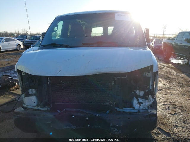 Chevrolet Express 1500 Work Van 2014 1GCSGAFX3E1131469 Image 12
