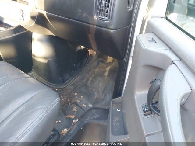 Chevrolet Express 1500 Work Van 2014 1GCSGAFX3E1131469 Image 5