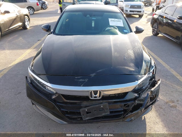 1HGCV1F17KA165160 Honda ACCORD LX
