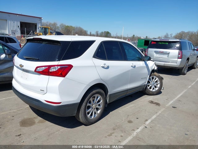 3GNAXSEV9KS628996 Chevrolet EQUINOX LS