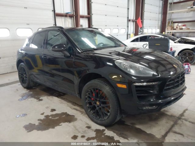 2017 PORSCHE MACAN WP1AG2A52HLB52375