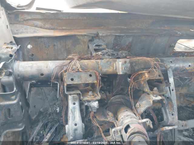 KL4CJCSB4JB511981 Buick Encore Essence