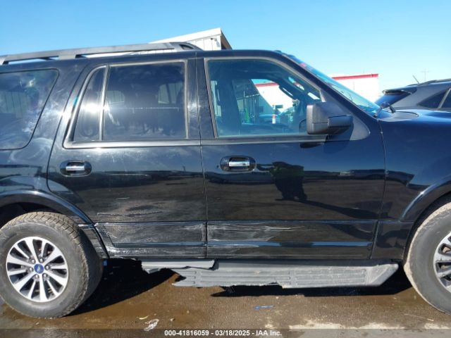 1FMJU1HT1HEA48940 Ford Expedition Xlt