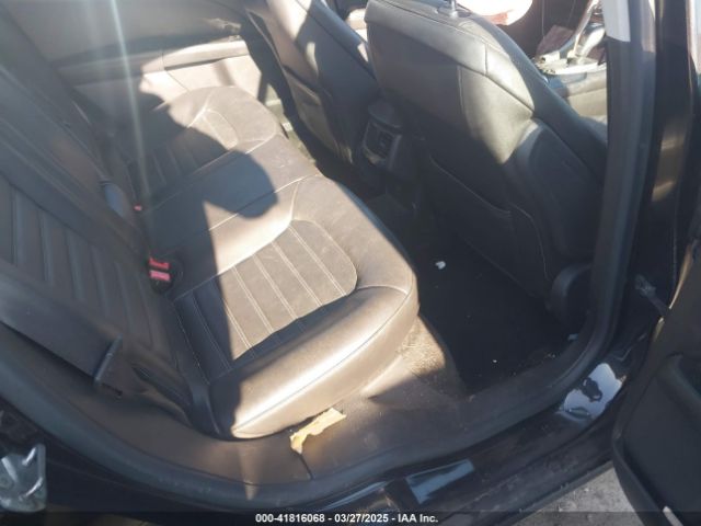 3FA6P0HD1ER229488 Ford FUSION SE
