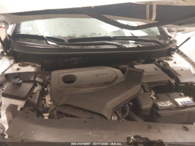 5NPE24AF2JH657333 Hyundai SONATA SE