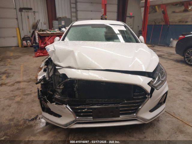 5NPE24AF2JH657333 Hyundai SONATA SE