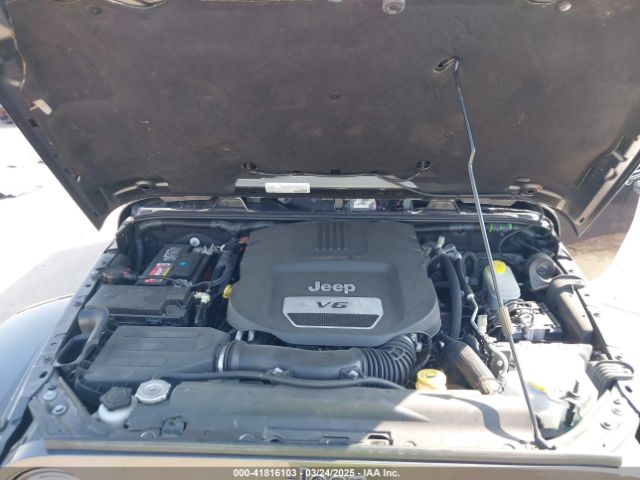 1C4BJWEGXHL730216 Jeep Wrangler Unlimited Sahara 4x4