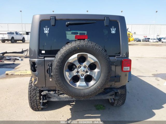 1C4BJWEGXHL730216 Jeep Wrangler Unlimited Sahara 4x4