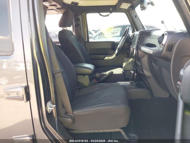 1C4BJWEGXHL730216 Jeep Wrangler Unlimited Sahara 4x4