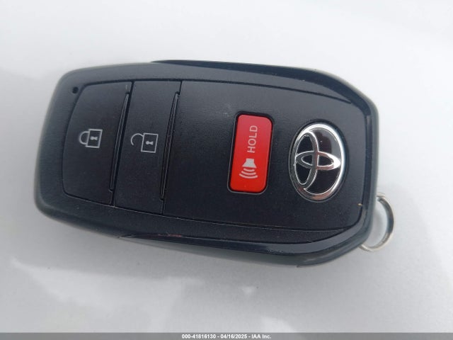 7MUFBABG1RV052595 Toyota Corolla Cross Hybrid Se