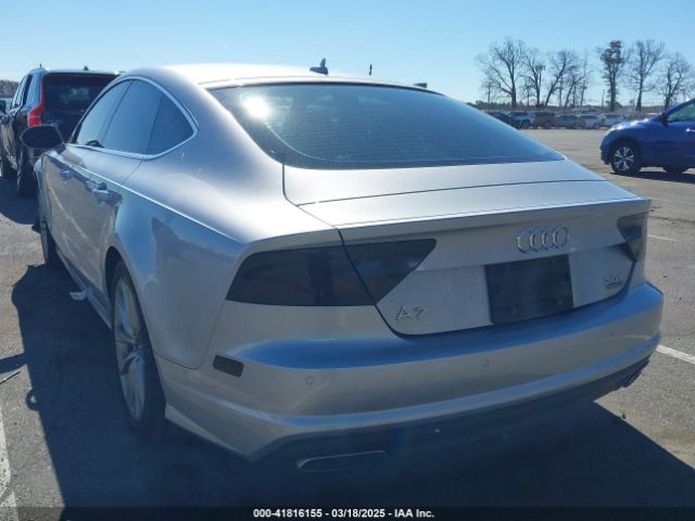2016 AUDI A7 WAUWGAFC9GN089915 Photo 2